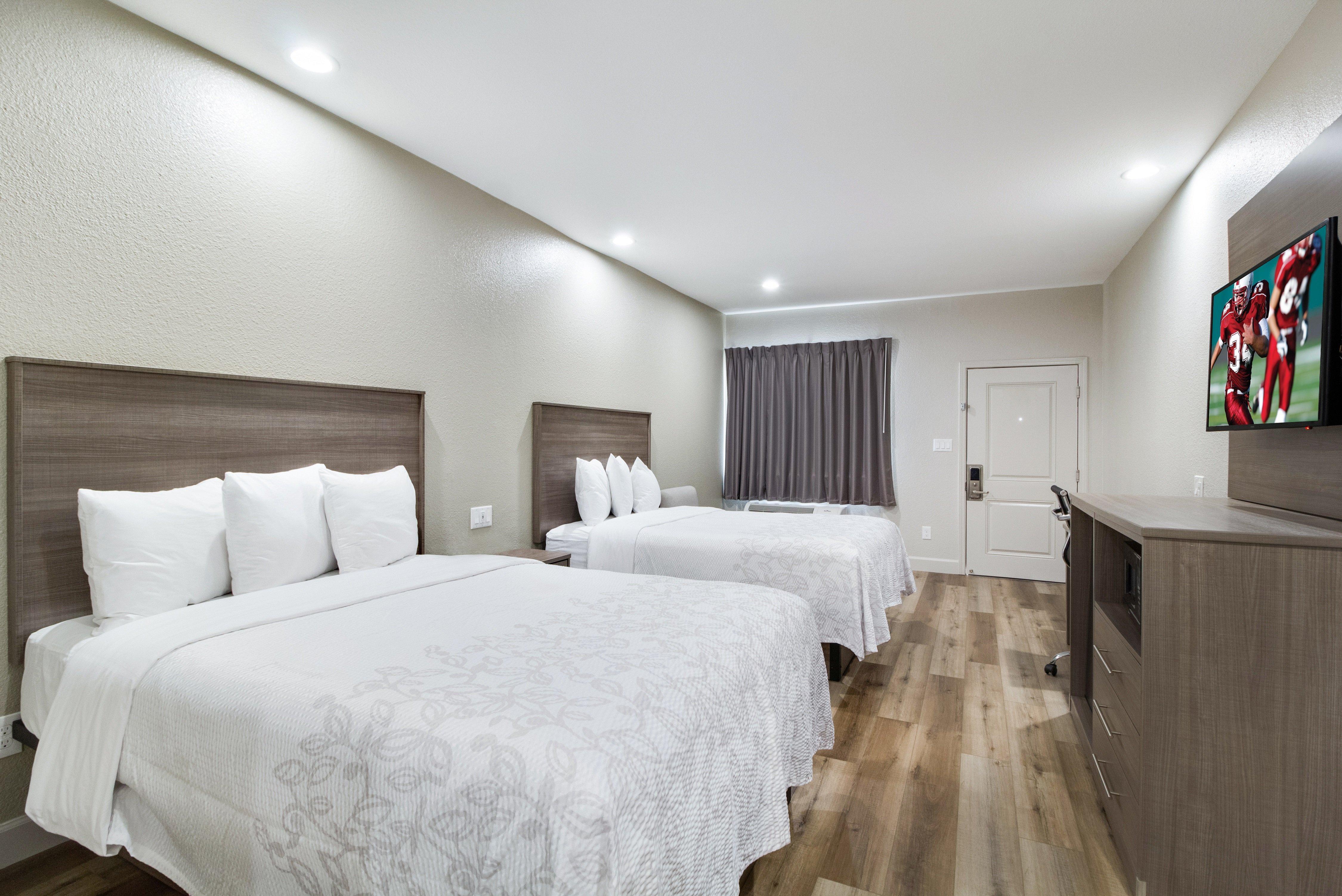 Red Roof Inn Plus + Galveston - Beachfront Eksteriør bilde