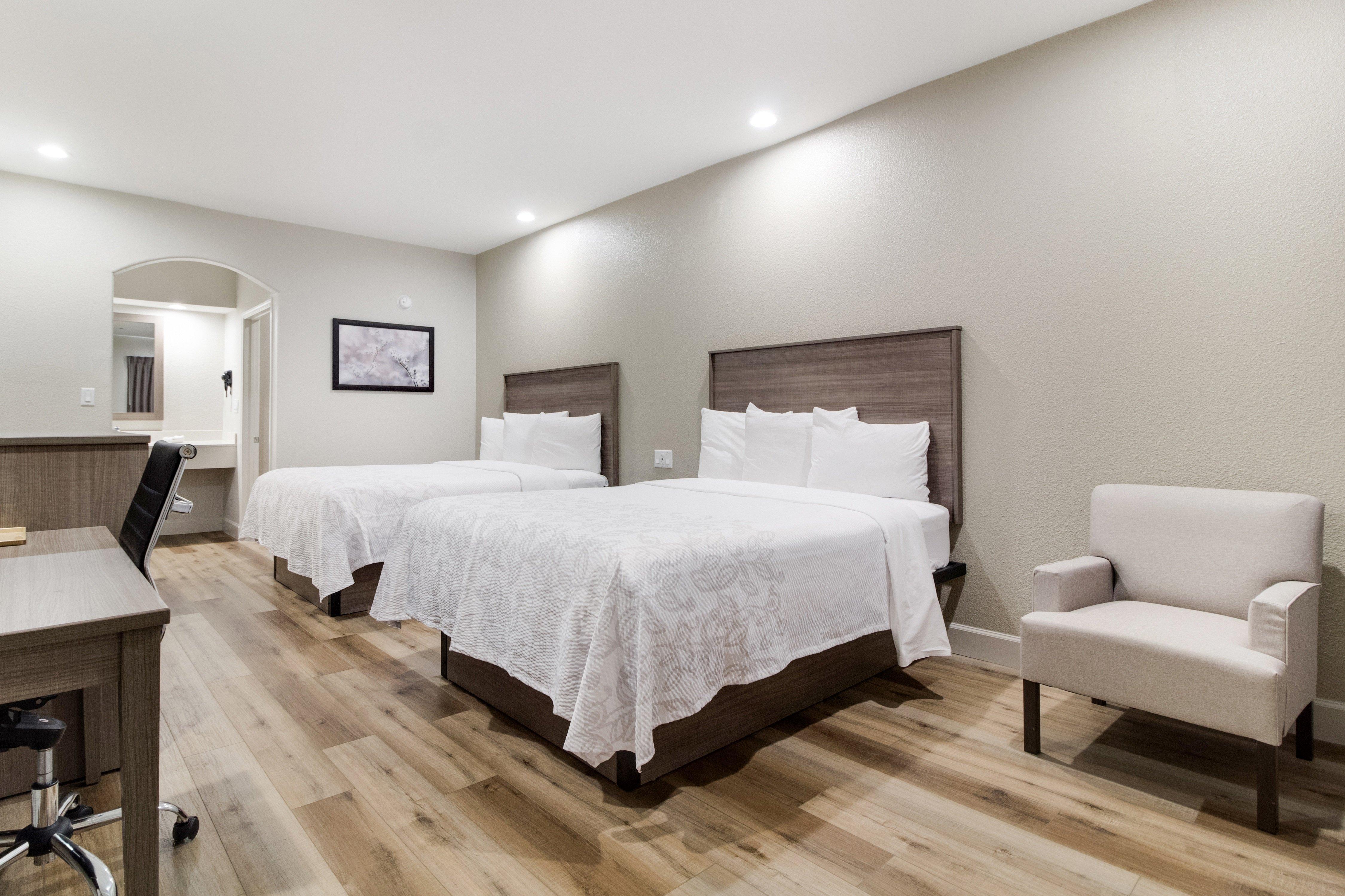 Red Roof Inn Plus + Galveston - Beachfront Eksteriør bilde
