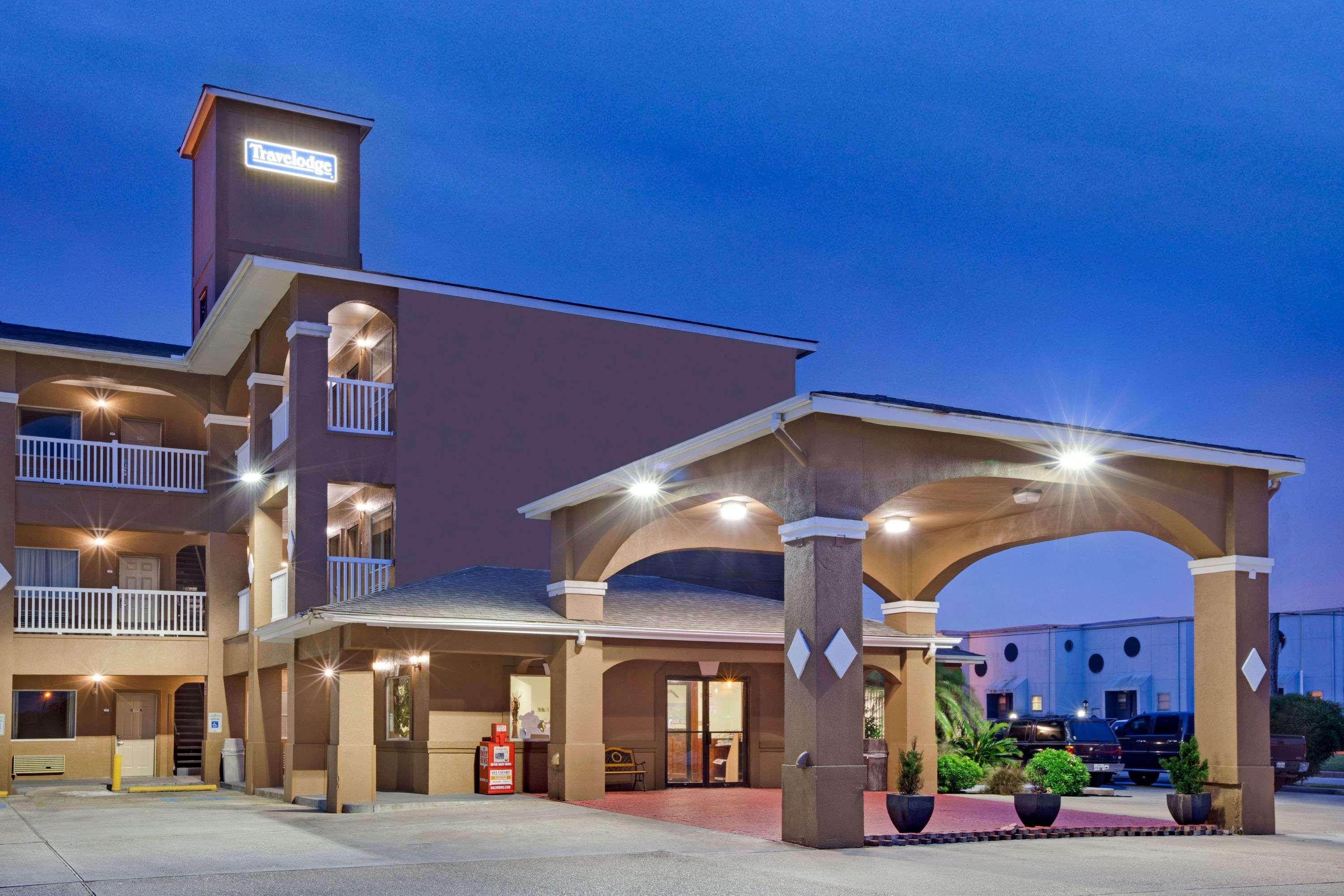 Red Roof Inn Plus + Galveston - Beachfront Eksteriør bilde