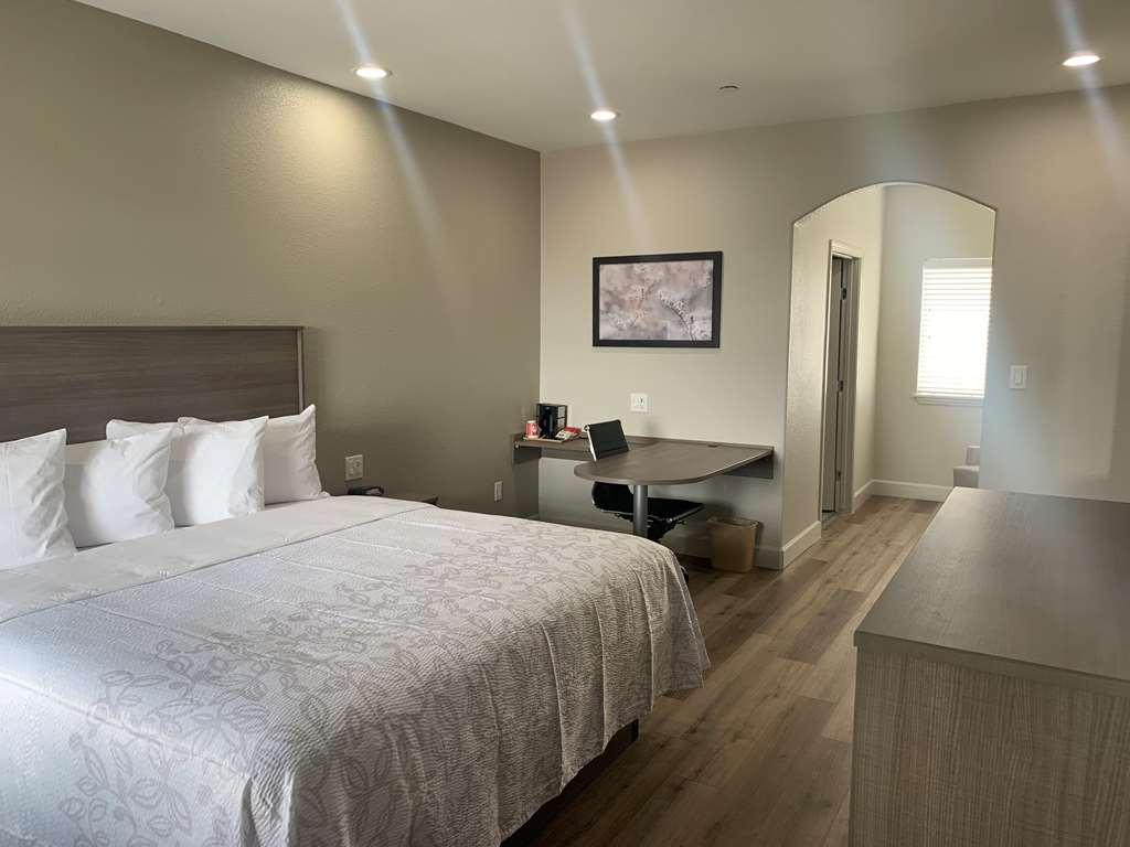 Red Roof Inn Plus + Galveston - Beachfront Rom bilde