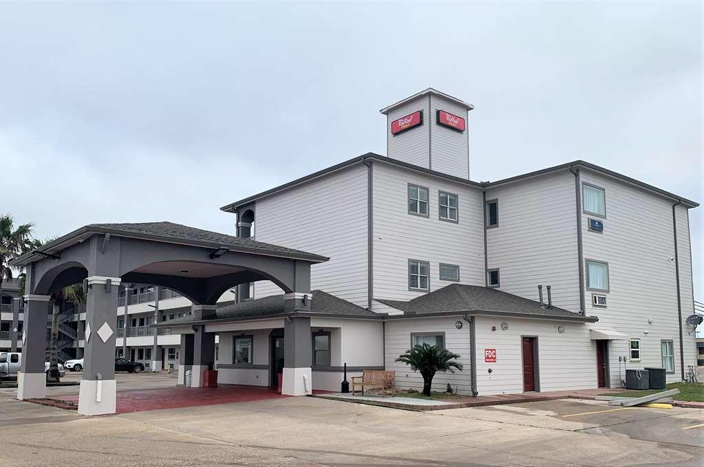 Red Roof Inn Plus + Galveston - Beachfront Eksteriør bilde